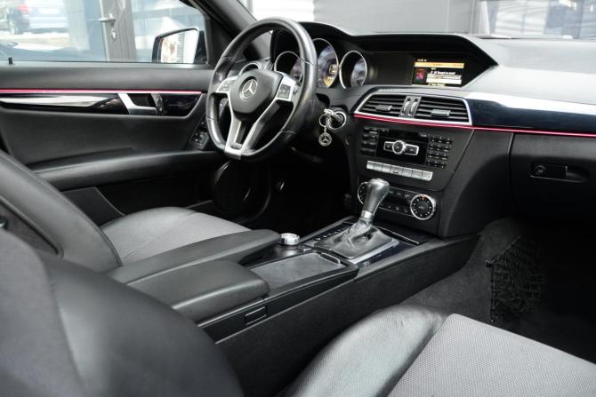Mercedes-Benz C-Класс III (W204) Рестайлинг с пробегом 2012 года, цена 1 650 000 рублей, 198550 км, седан, Автокод Объявления