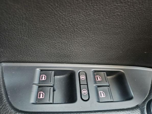 Volkswagen Touareg II с пробегом 2011 года, цена 1 850 000 рублей, 247508 км, внедорожник, Автокод Объявления