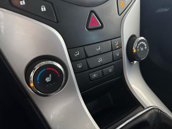 Chevrolet Cruze I Рестайлинг с пробегом 2013 года, цена 749 000 рублей, 254705 км, универсал, Автокод Объявления