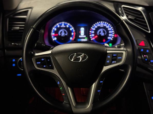 Hyundai i40 I с пробегом 2013 года, цена 990 000 рублей, 228810 км, седан, Автокод Объявления
