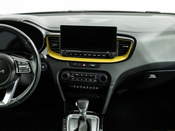 Kia XCeed I с пробегом 2021 года, цена 1 649 777 рублей, 147954 км, хэтчбек, Автокод Объявления