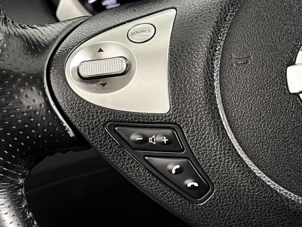 Nissan Juke I с пробегом 2011 года, цена 970 000 рублей, 216290 км, внедорожник, Автокод Объявления