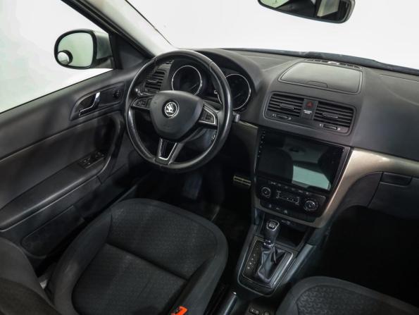 Skoda Yeti I Рестайлинг с пробегом 2016 года, цена 999 000 рублей, 168678 км, внедорожник, Автокод Объявления