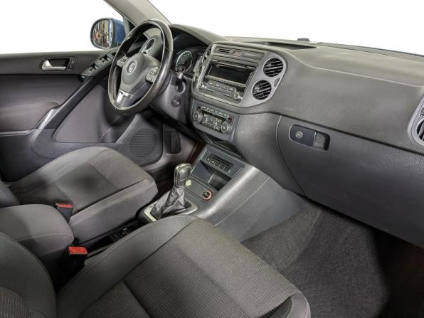 Volkswagen Tiguan I Рестайлинг с пробегом 2014 года, цена 1 404 500 рублей, 240000 км, внедорожник, Автокод Объявления