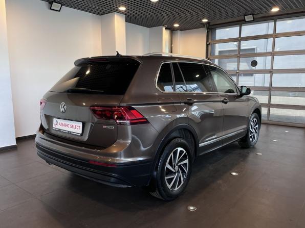 Volkswagen Tiguan II с пробегом 2018 года, цена 2 330 000 рублей, 151150 км, внедорожник, Автокод Объявления