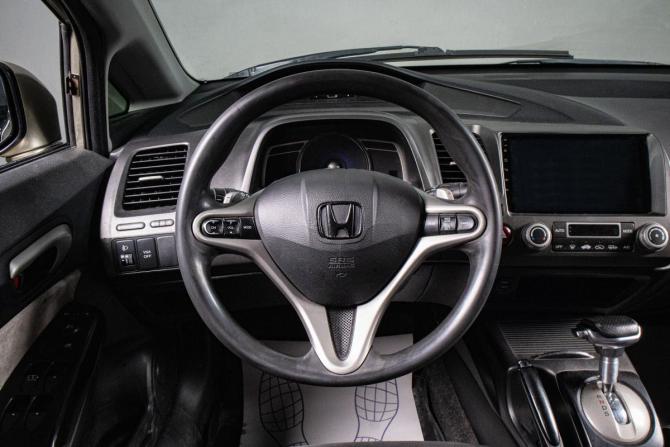 Honda Civic VIII с пробегом 2008 года, цена 599 000 рублей, 332000 км, седан, Автокод Объявления