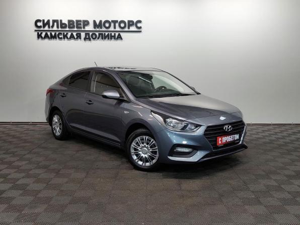 Hyundai Solaris II с пробегом 2018 года, цена 1 070 000 рублей, 124400 км, седан, Автокод Объявления