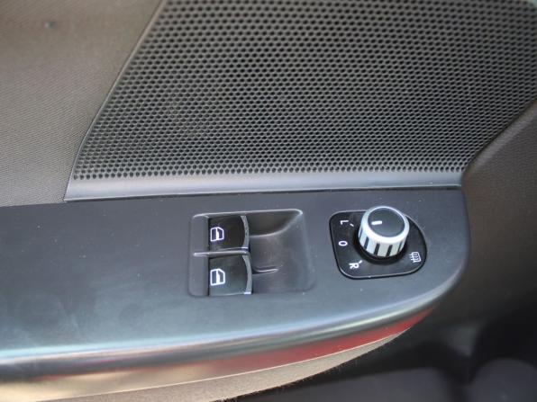 Volkswagen Golf V с пробегом 2007 года, цена 479 000 рублей, 211779 км, хэтчбек, Автокод Объявления