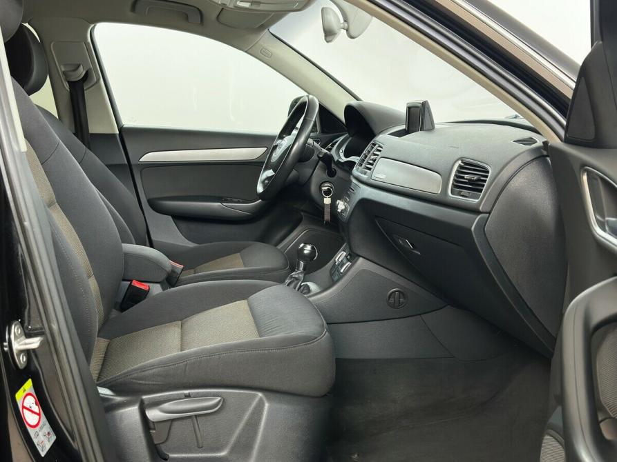 Audi Q3 I (8U) Москва  - изображение 11