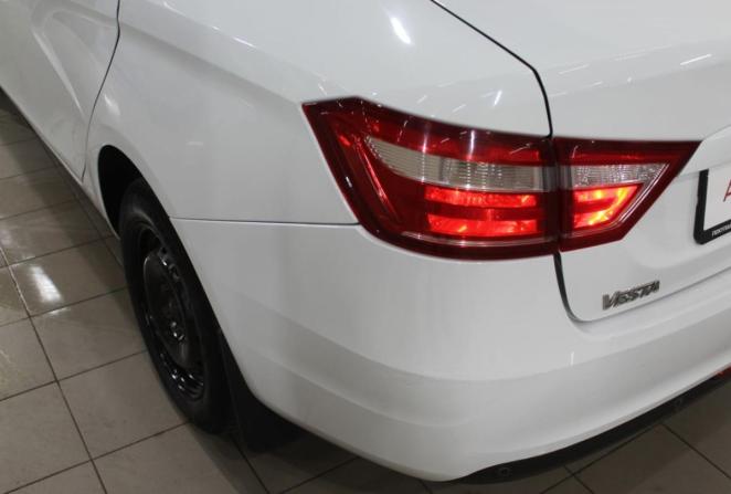 Lada (ВАЗ) Vesta I с пробегом 2021 года, цена 925 000 рублей, 180117 км, седан, Автокод Объявления