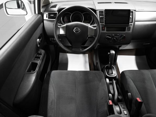 Nissan Tiida I Рестайлинг с пробегом 2013 года, цена 1 145 000 рублей, 102887 км, хэтчбек, Автокод Объявления