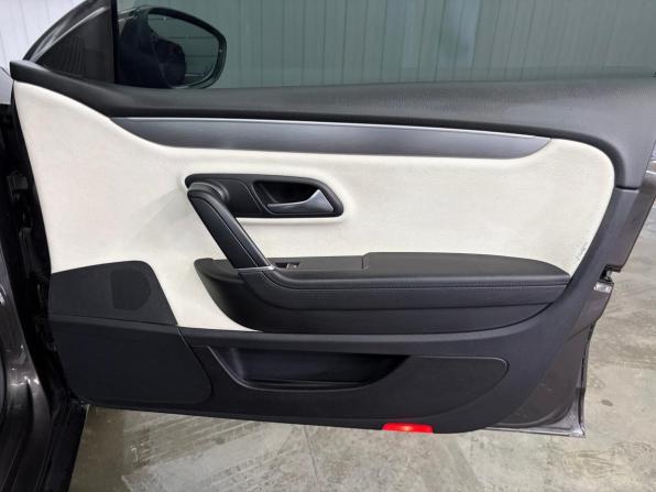 Volkswagen Passat CC I Рестайлинг с пробегом 2012 года, цена 1 347 000 рублей, 198312 км, седан, Автокод Объявления