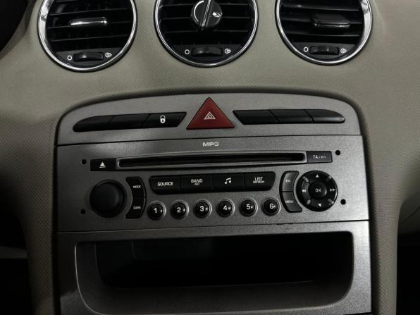 Peugeot 308 I с пробегом 2008 года, цена 420 000 рублей, 216030 км, хэтчбек, Автокод Объявления