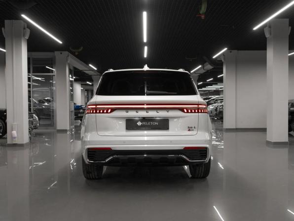 Geely Monjaro I с пробегом 2024 года, цена 3 900 000 рублей, 43 км, внедорожник, Автокод Объявления