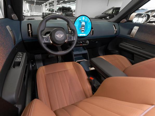 Mini Countryman III с пробегом 2024 года, цена 5 680 000 рублей, 7250 км, внедорожник, Автокод Объявления
