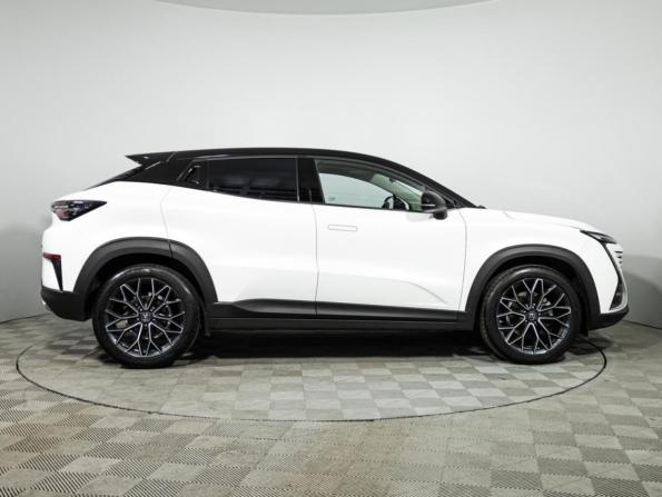 Changan UNI-T I с пробегом 2023 года, цена 2 267 980 рублей, 24142 км, внедорожник, Автокод Объявления
