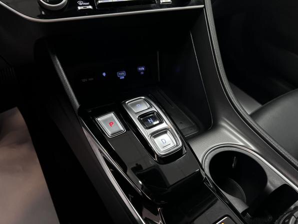 Hyundai Sonata VIII (DN8) с пробегом 2023 года, цена 2 995 000 рублей, 74734 км, седан, Автокод Объявления