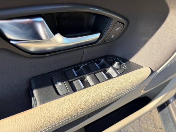 Land Rover Range Rover Evoque I Рестайлинг с пробегом 2016 года, цена 2 235 000 рублей, 155003 км, внедорожник, Автокод Объявления
