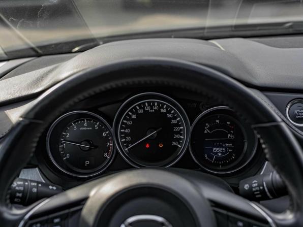 Mazda 6 III (GJ) Рестайлинг 2 с пробегом 2019 года, цена 1 680 000 рублей, 199253 км, седан, Автокод Объявления