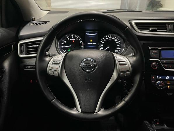Nissan Qashqai II с пробегом 2015 года, цена 1 515 000 рублей, 101243 км, внедорожник, Автокод Объявления