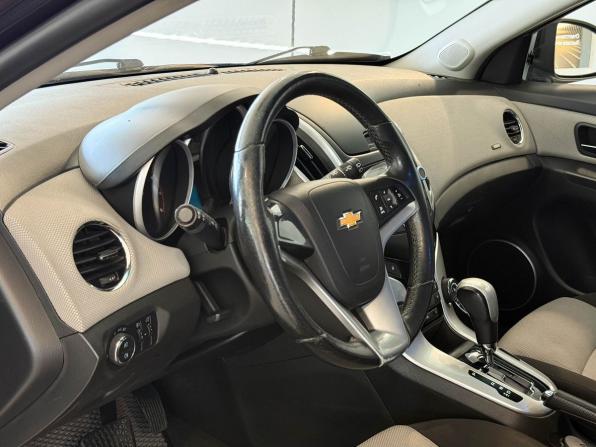 Chevrolet Cruze I Рестайлинг с пробегом 2014 года, цена 877 000 рублей, 133409 км, хэтчбек, Автокод Объявления