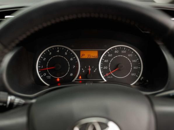 Toyota Wish II с пробегом 2011 года, цена 1 355 000 рублей, 237456 км, минивэн, Автокод Объявления