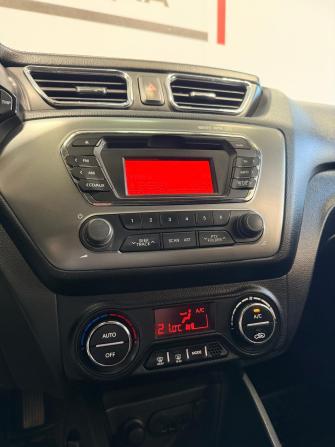 Kia Rio III с пробегом 2013 года, цена 899 000 рублей, 183861 км, седан, Автокод Объявления