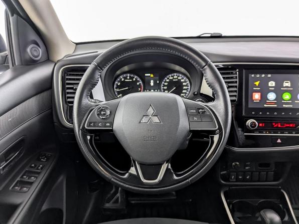 Mitsubishi Outlander III Рестайлинг 3 с пробегом 2021 года, цена 2 750 000 рублей, 65267 км, внедорожник, Автокод Объявления