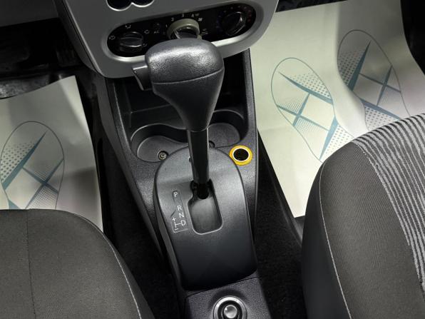 Renault Sandero I с пробегом 2010 года, цена 500 000 рублей, 194125 км, хэтчбек, Автокод Объявления