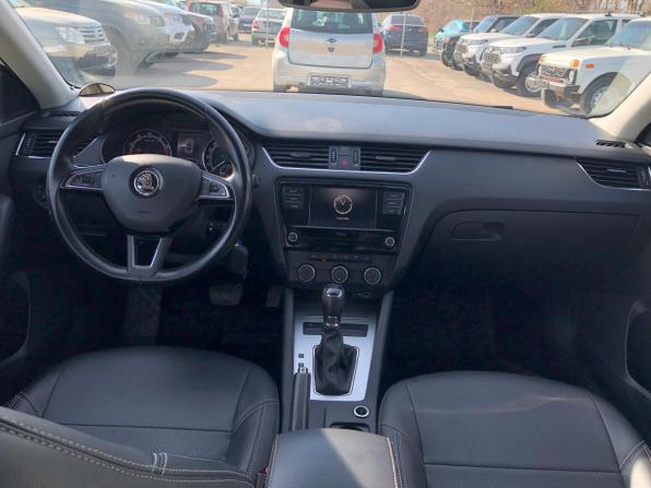 Skoda Octavia III (A7) Рестайлинг с пробегом 2020 года, цена 1 790 000 рублей, 169212 км, лифтбек, Автокод Объявления