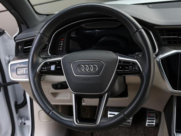 Audi A6 V (C8) с пробегом 2020 года, цена 5 050 000 рублей, 94500 км, седан, Автокод Объявления