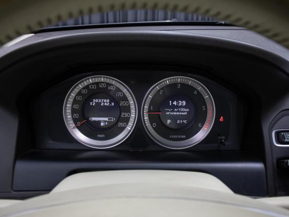 Volvo XC60 I с пробегом 2011 года, цена 1 198 000 рублей, 303000 км, внедорожник, Автокод Объявления