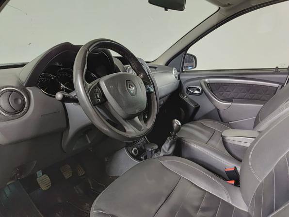 Renault Duster I Рестайлинг с пробегом 2015 года, цена 1 090 000 рублей, 210000 км, внедорожник, Автокод Объявления
