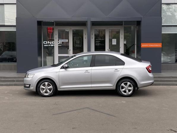 Skoda Rapid I Рестайлинг с пробегом 2019 года, цена 1 335 000 рублей, 124100 км, лифтбек, Автокод Объявления