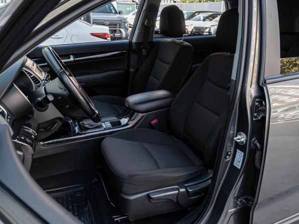 Kia Sorento II Рестайлинг с пробегом 2019 года, цена 2 185 000 рублей, 97284 км, внедорожник, Автокод Объявления