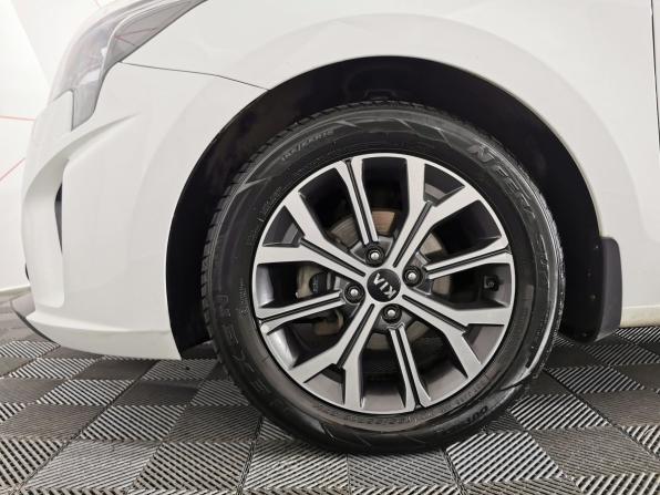 Kia Rio IV Рестайлинг с пробегом 2020 года, цена 1 535 000 рублей, 79236 км, седан, Автокод Объявления