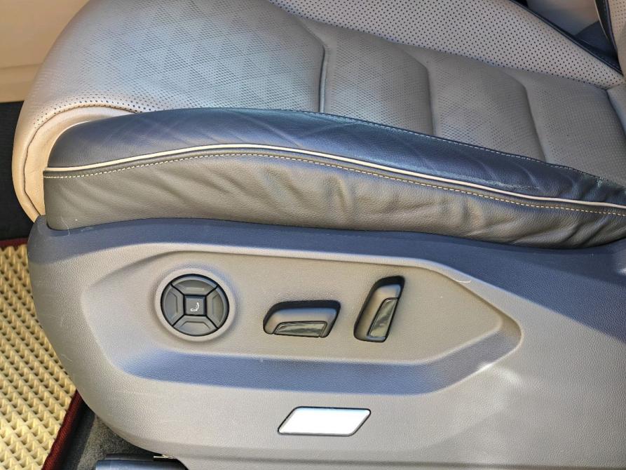 Volkswagen Touareg III Санкт-Петербург  - изображение 17
