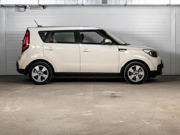 Kia Soul II Рестайлинг с пробегом 2017 года, цена 1 249 000 рублей, 140421 км, хэтчбек, Автокод Объявления