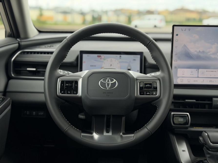 Toyota RAV4 VI (XA60) Казань  - изображение 21