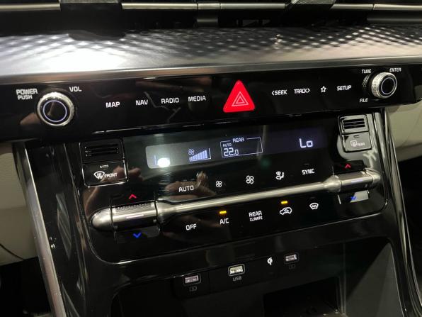 Kia Carnival IV с пробегом 2021 года, цена 4 097 000 рублей, 31620 км, минивэн, Автокод Объявления