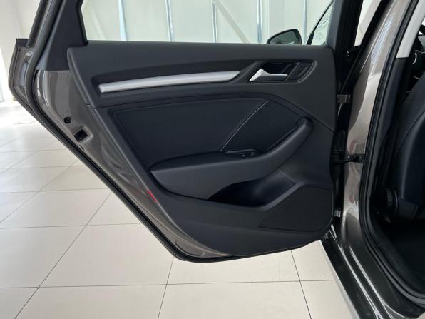 Audi A3 III (8V) с пробегом 2015 года, цена 1 580 000 рублей, 130684 км, седан, Автокод Объявления