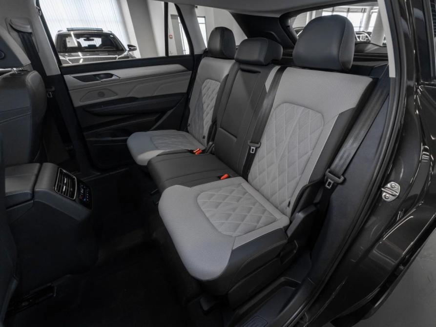 Volkswagen Tavendor I Москва  - изображение 13