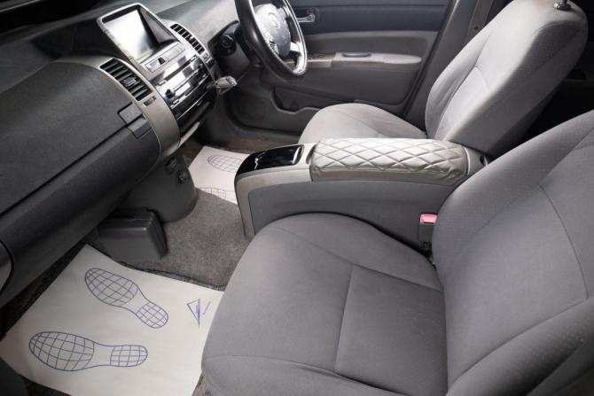 Toyota Prius II Рестайлинг (XW20) с пробегом 2007 года, цена 649 000 рублей, 270500 км, лифтбек, Автокод Объявления
