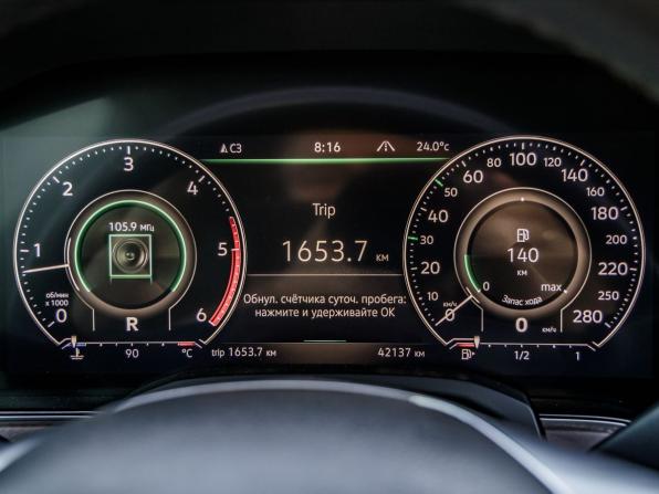 Volkswagen Touareg III с пробегом 2019 года, цена 4 598 000 рублей, 42137 км, внедорожник, Автокод Объявления