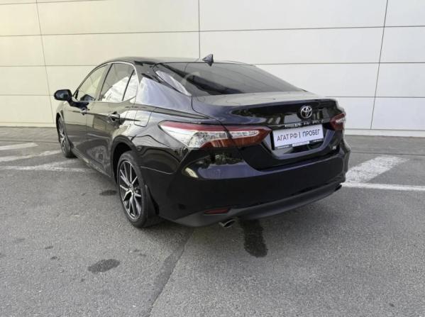 Toyota Camry VIII (XV70) Рестайлинг с пробегом 2021 года, цена 2 800 000 рублей, 115473 км, седан, Автокод Объявления