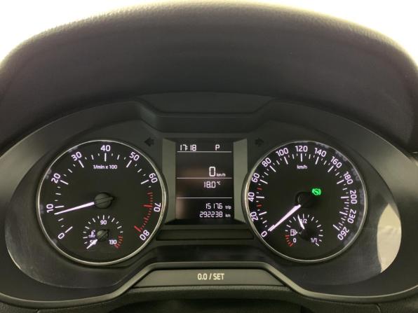 Skoda Octavia III (A7) с пробегом 2013 года, цена 757 000 рублей, 292235 км, лифтбек, Автокод Объявления