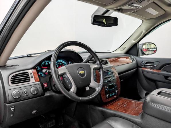 Chevrolet Tahoe III с пробегом 2013 года, цена 3 000 000 рублей, 86663 км, внедорожник, Автокод Объявления