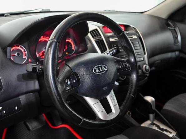Kia Ceed I Рестайлинг с пробегом 2010 года, цена 750 000 рублей, 217853 км, хэтчбек, Автокод Объявления