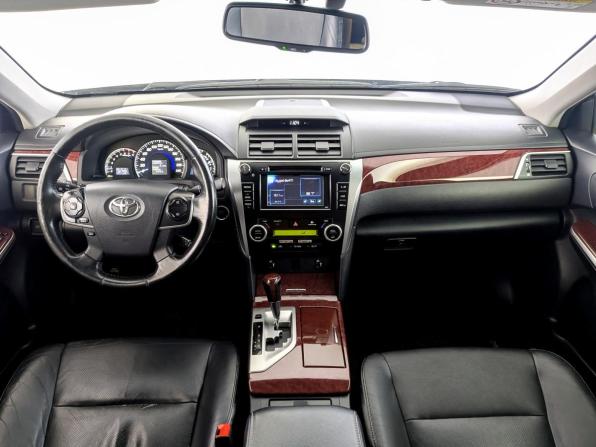 Toyota Camry VII (XV50) с пробегом 2014 года, цена 1 995 000 рублей, 269004 км, седан, Автокод Объявления