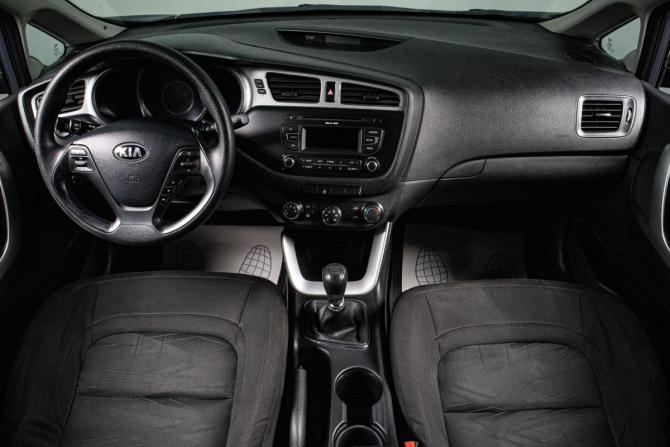 Kia Ceed II с пробегом 2012 года, цена 1 099 000 рублей, 210907 км, универсал, Автокод Объявления